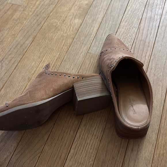 Universal Thread Slides - Picture 3 of 3